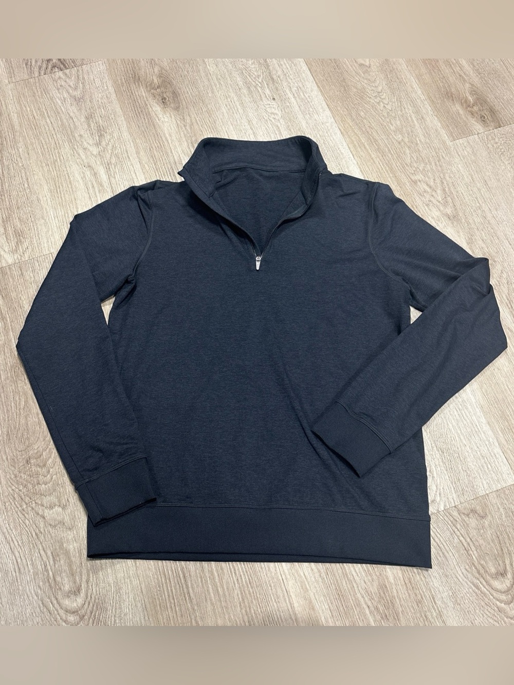Vuori Pullover Mens Small Dark Gray Coronado 1/4 Zip Stretch Performance V253